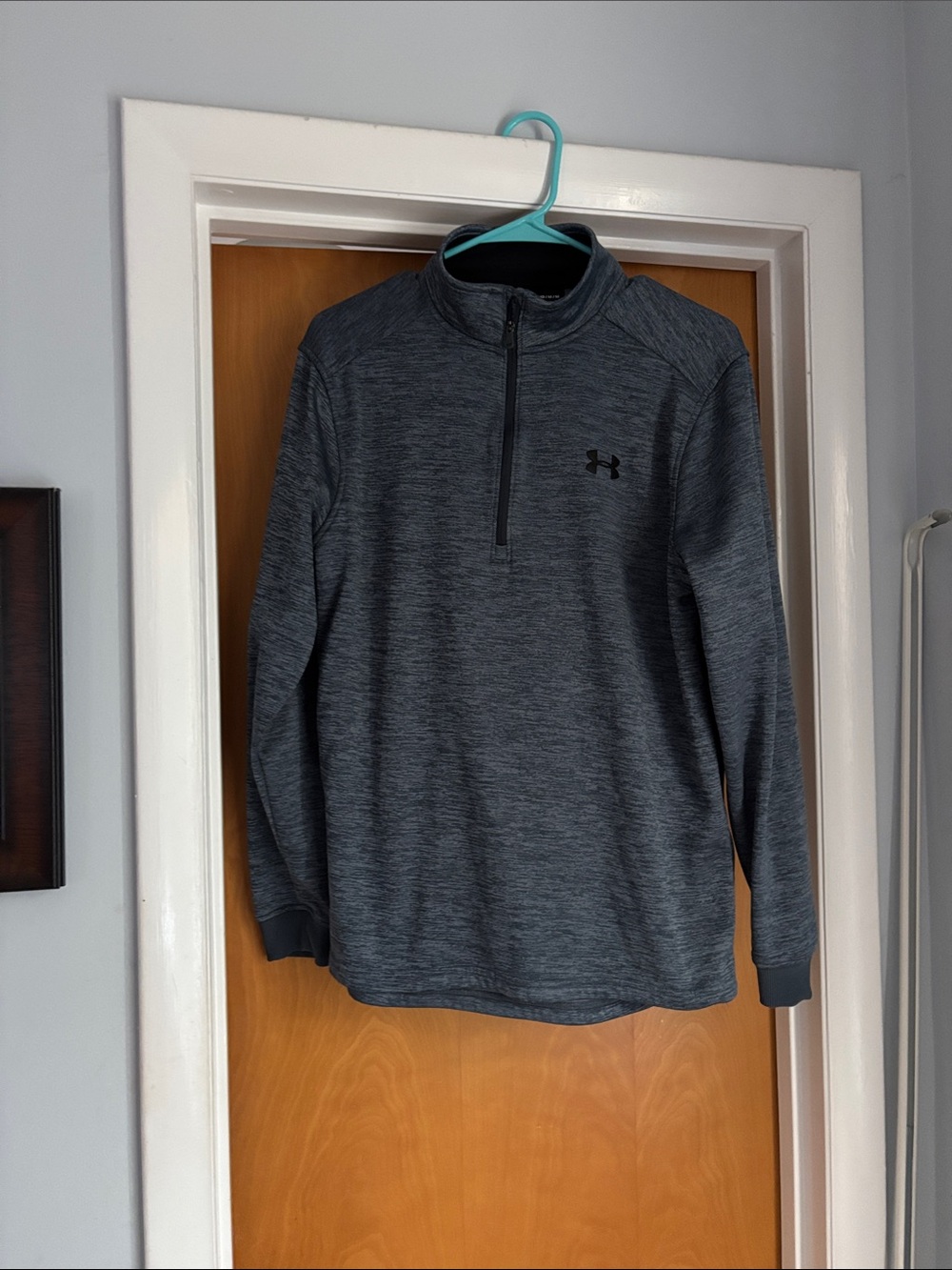 Under Armour Dark Heather Gray 1/4 Zip Pullover